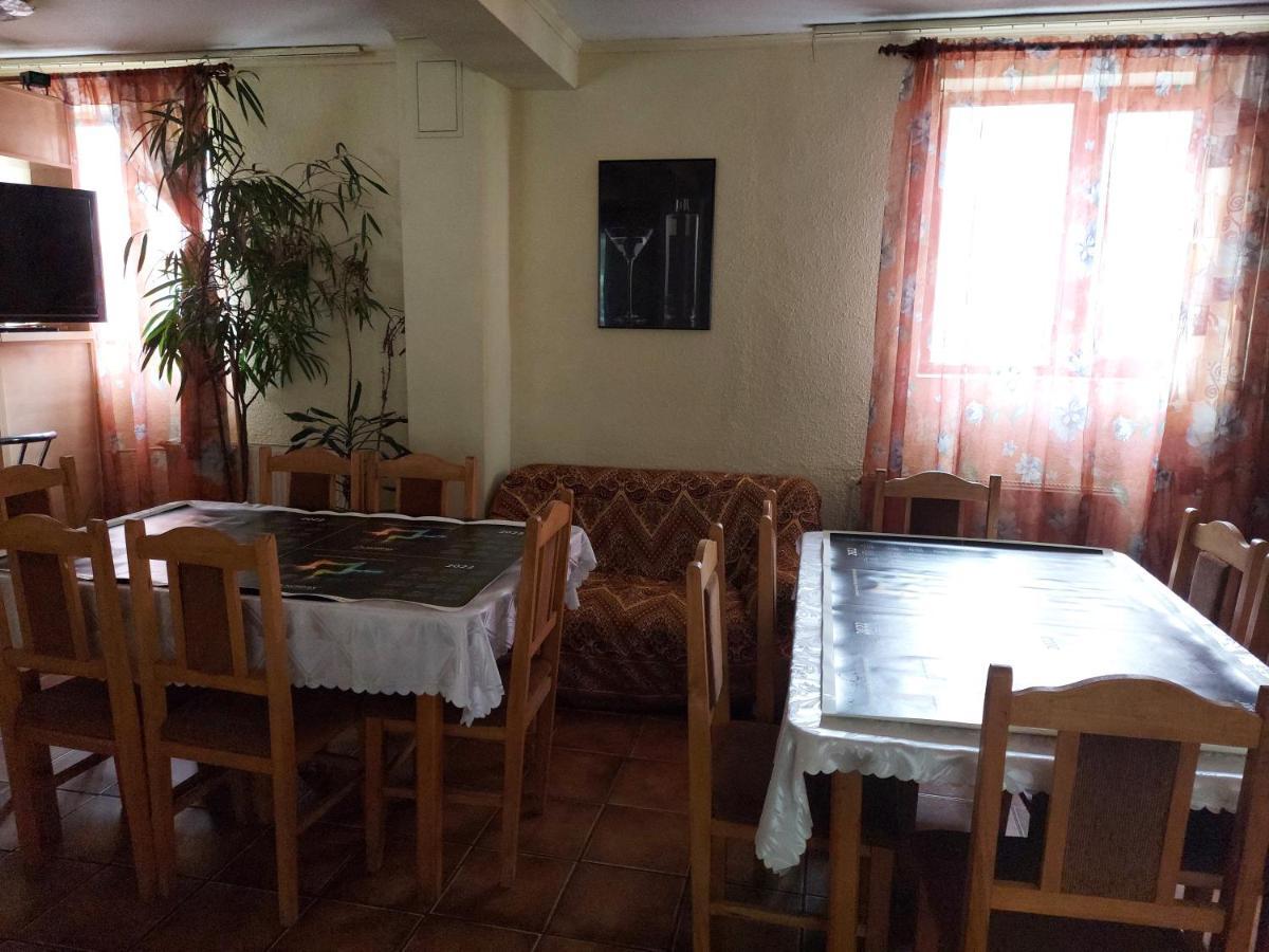 Pensiune Casa Barcaru Azuga Esterno foto